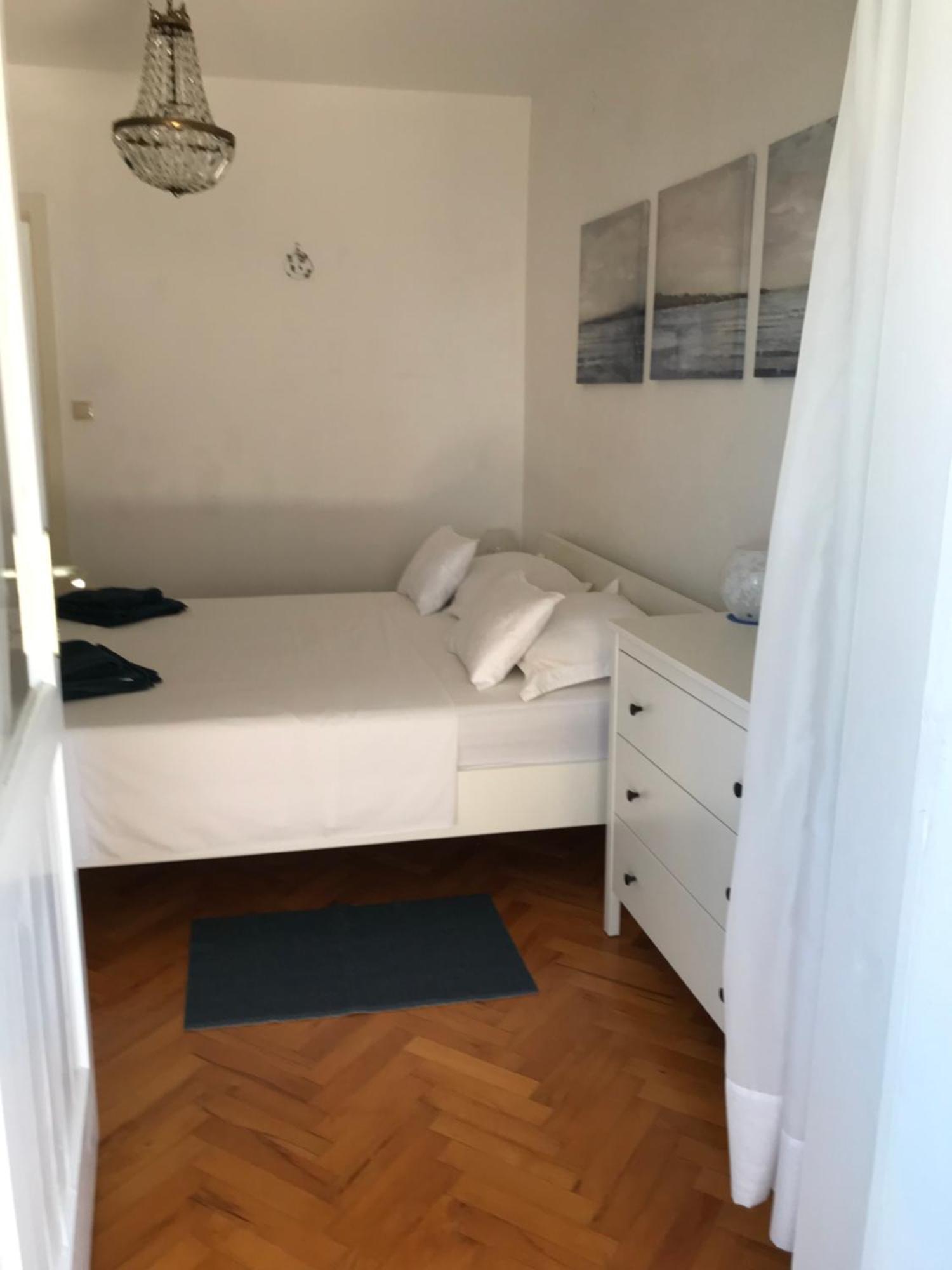 Studio Apartman Lenesta Appartement Bol Buitenkant foto